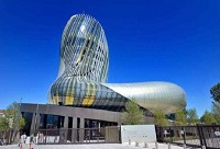 ��Щֵ��һȥ�����ѾƲ����^